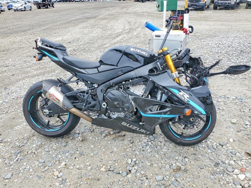 JS1DM11H2R7100437 2024 Suzuki GSX-R1000 photo no. 1
