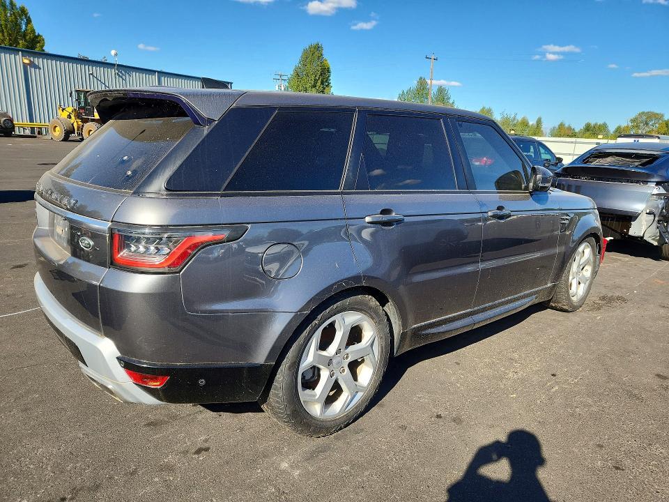 SALWR2RK5JA403573 2018 Land Rover Range Rover photo no. 3