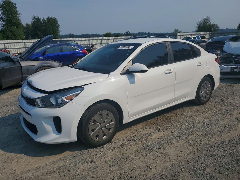 3KPA24AD4LE320389 2020 KIA Rio photo no. 1