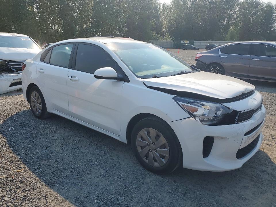 3KPA24AD4LE320389 2020 KIA Rio photo no. 4