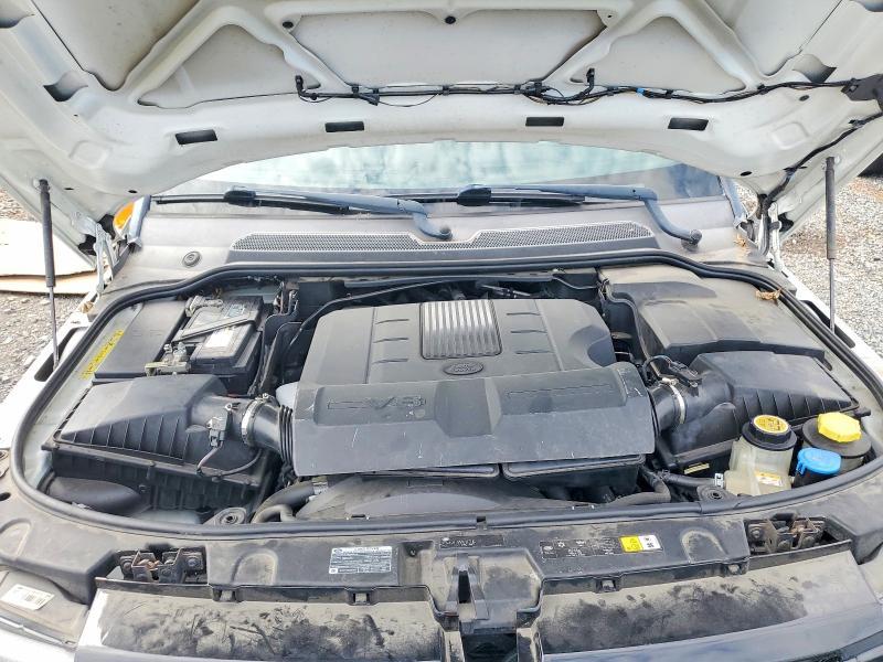 SALSF2D41BA707503 2011 Land Rover Range Rover photo no. 12