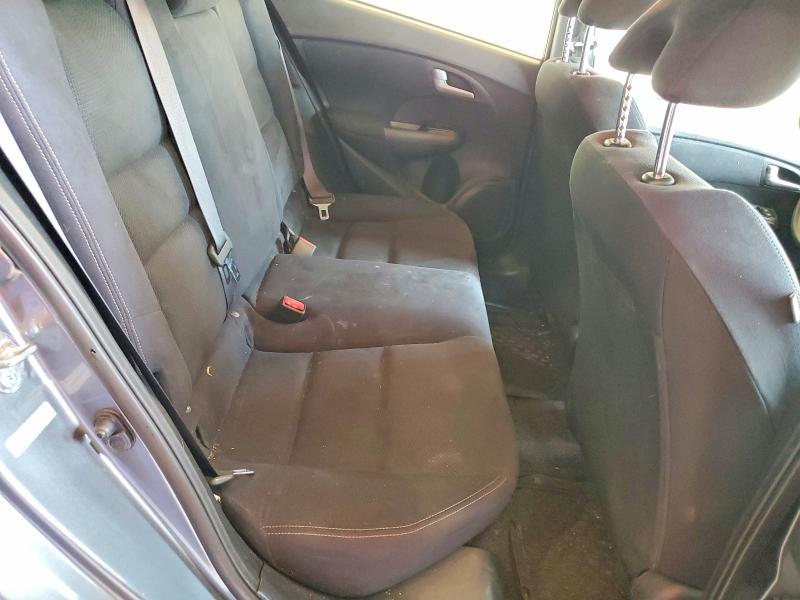 JHMZE2H55ES003135 2014 Honda Insight photo no. 10