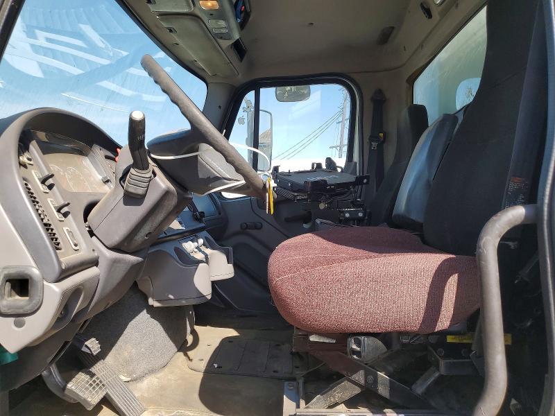 1FVAHFDX3DHFF1735 2017 Frht - Freightliner M2 photo no. 7