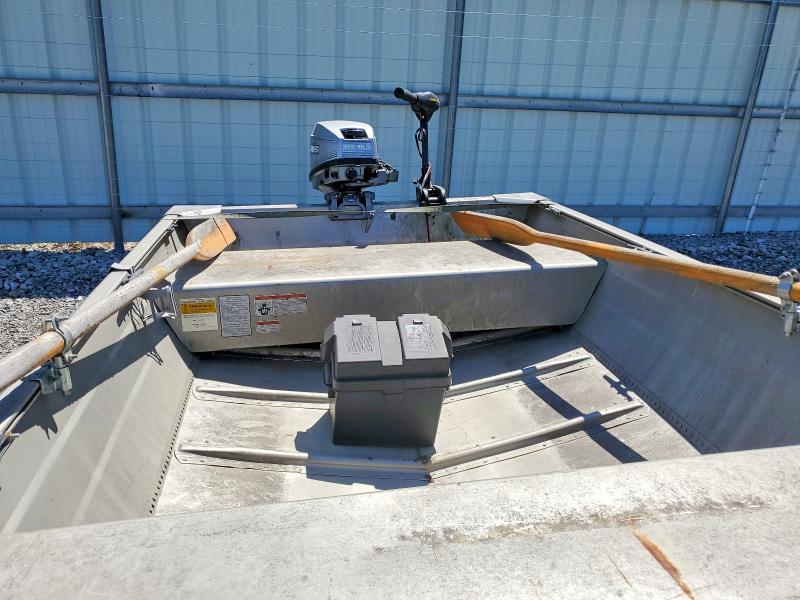 BUJ66244 2009 Tracker Rowboat photo no. 14