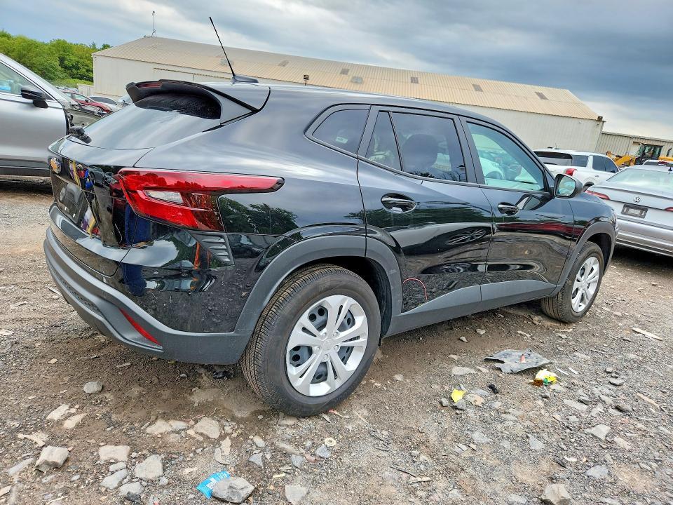 2025 Chevrolet Trax — VIN KL77LFEP7SC264331, şəkil 3