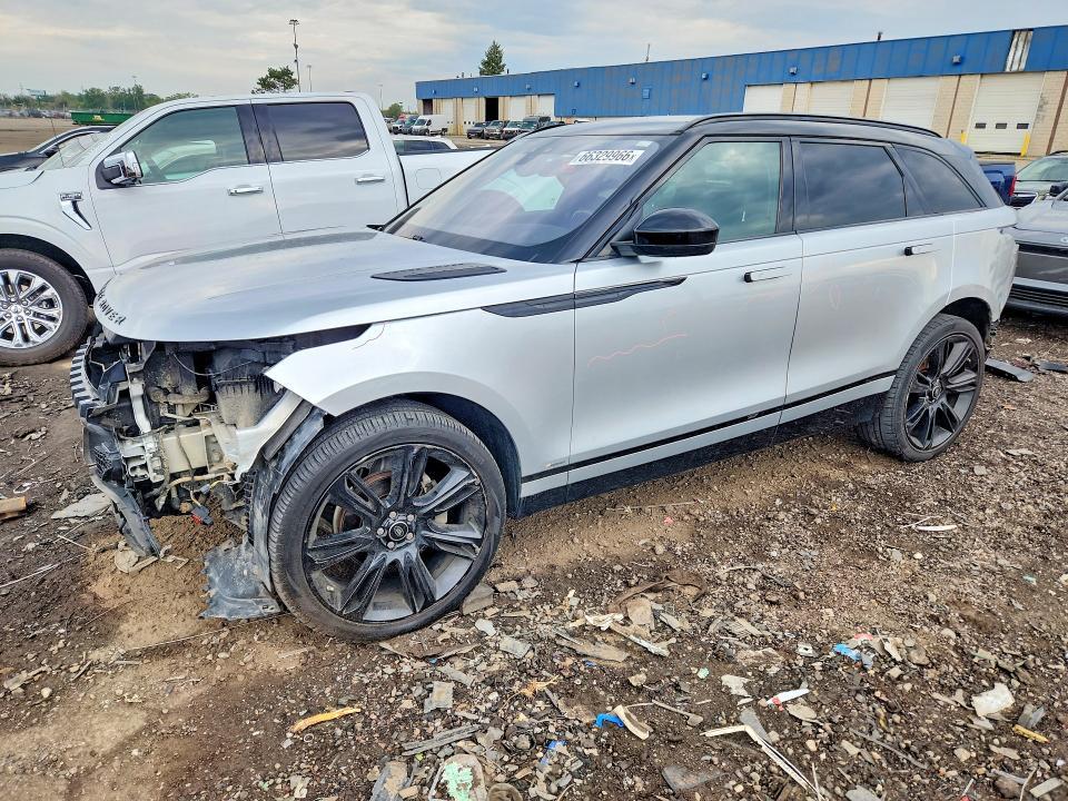 2019 Land Rover Range Rover — VIN SALYL2EX0KA201589, фото 1