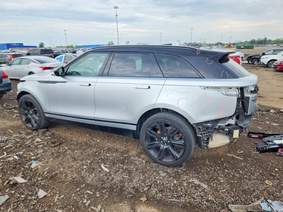 2019 Land Rover Range Rover — VIN SALYL2EX0KA201589, фото 2