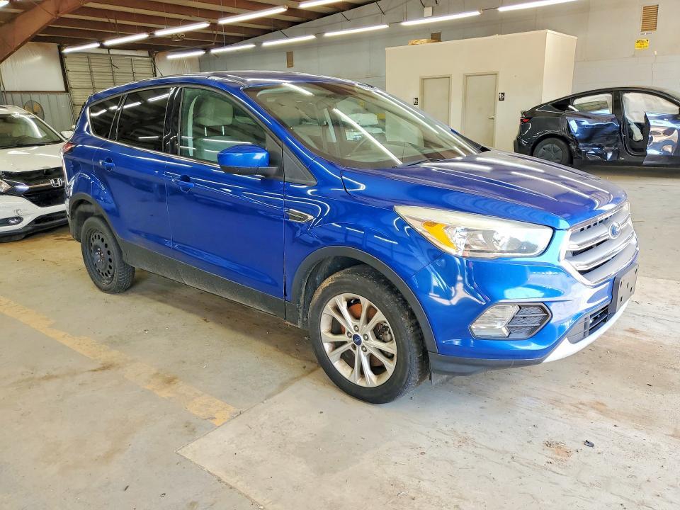 2017 Ford Escape — VIN 1FMCU9GD8HUC20050, şəkil 4