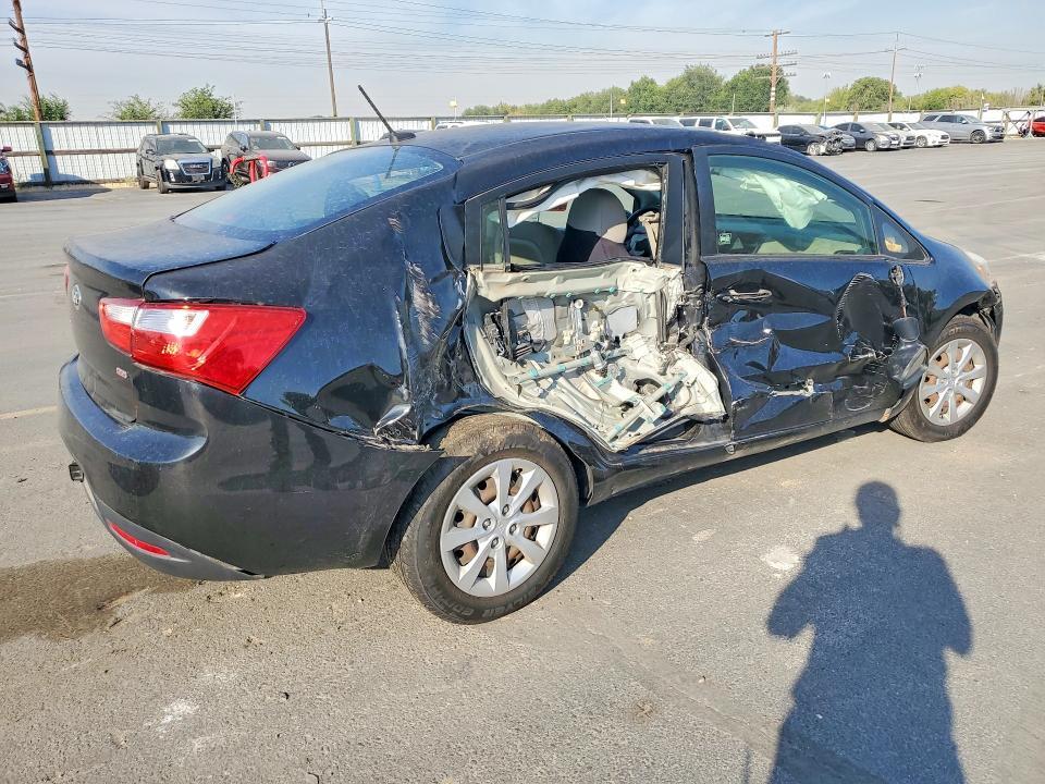 KNADM4A35E6376314 2014 KIA Rio photo no. 3