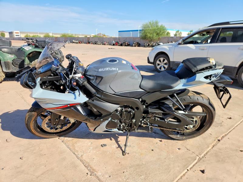 JS1GN7FA2S7101540 2025 Suzuki GSX-R600 photo no. 3