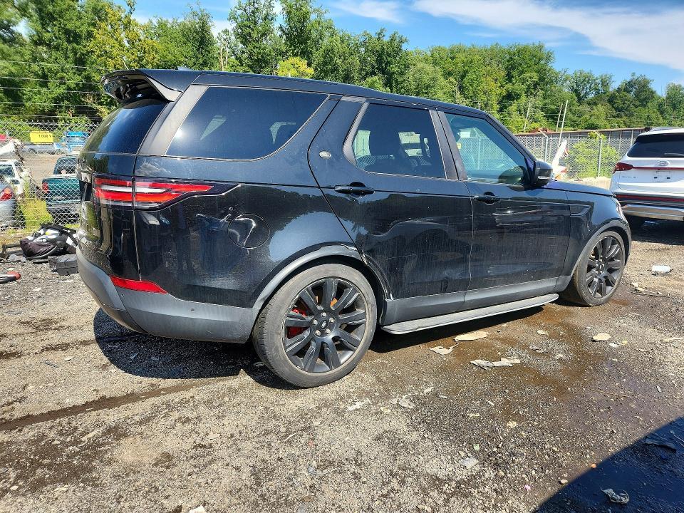 2017 Land Rover Discovery — VIN SALRRBBV6HA044181, фото 3
