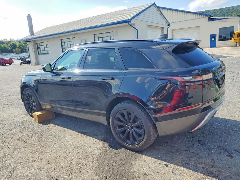 SALYL2EX7KA797252 2019 Land Rover Range Rover photo no. 2