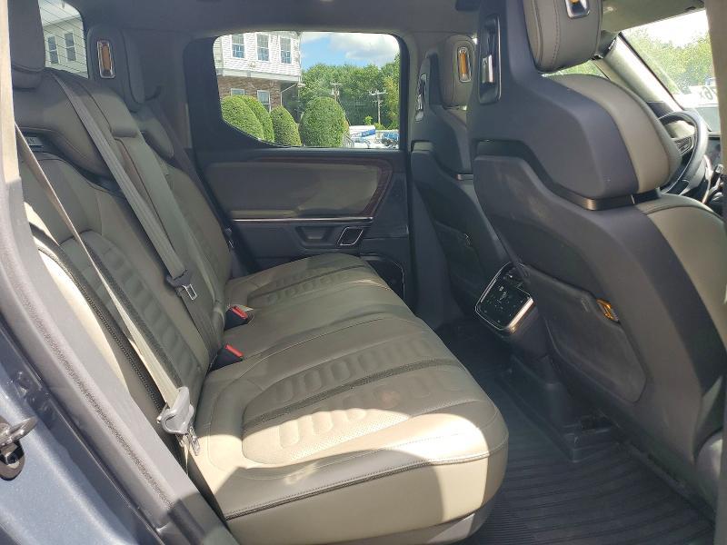7FCTGCAA3RN030928 2024 Rivian R1T photo no. 10