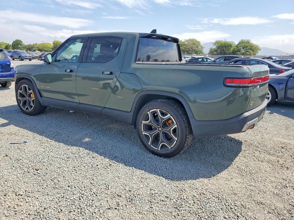 2022 Rivian R1T — VIN 7FCTGAAL1NN004036, фото 2