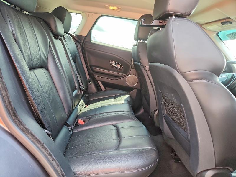 SALVP2RX0JH316359 2018 Land Rover Range Rover photo no. 10