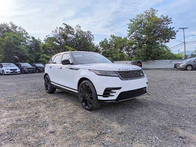 SALYL2EX5TA814003 2026 Land Rover Range Rover photo no. 3