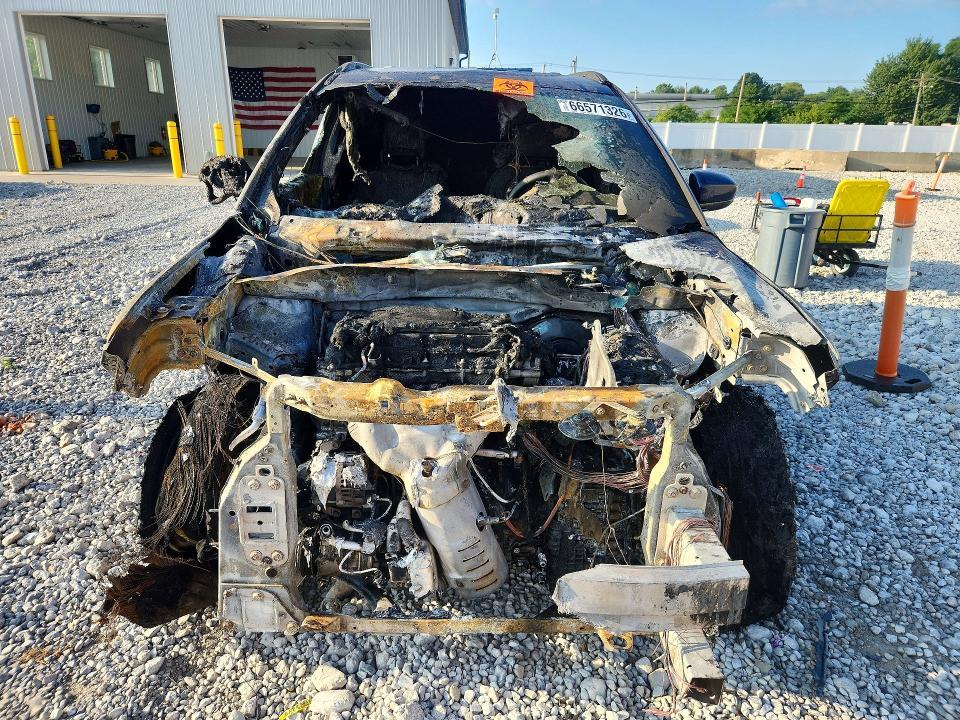 3C4NJDBB8KT674895 2019 Jeep Compass photo no. 5