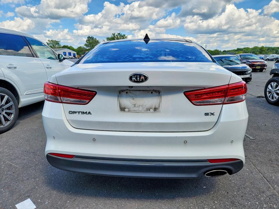 5XXGU4L39GG027268 2016 KIA Optima photo no. 6