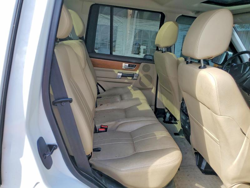 SALAB2V64GA793906 2016 Land Rover LR4 photo no. 10