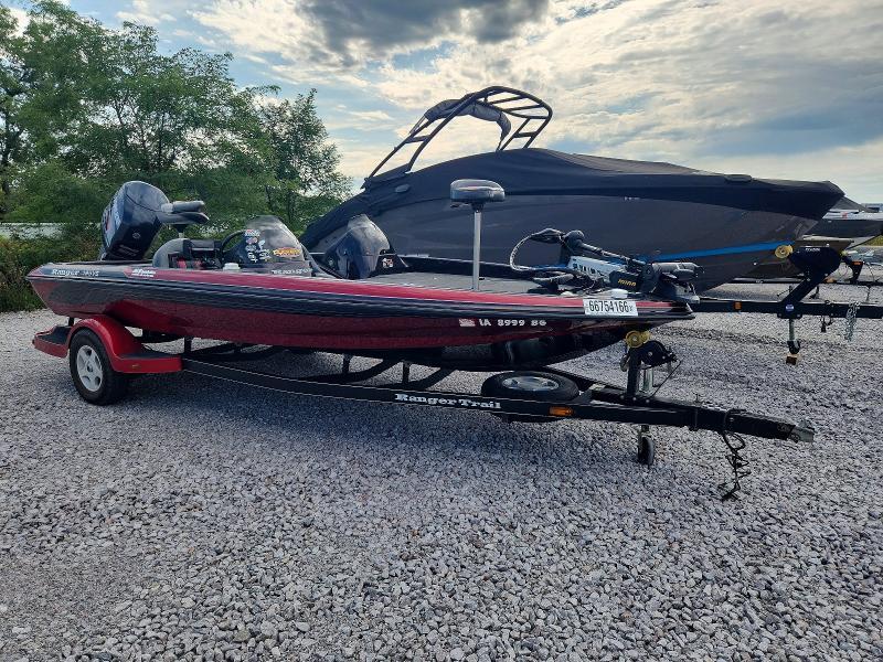 RNG6X349C202 2002 Ranger Bassboat photo no. 2