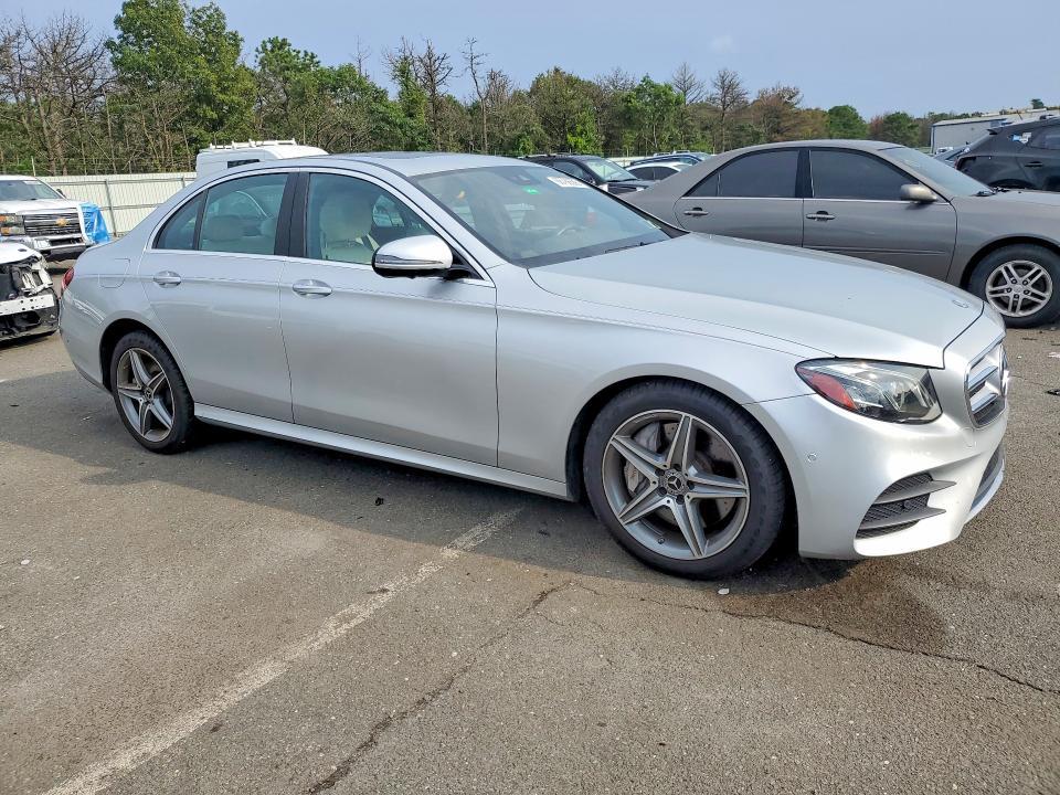2019 Mercedes-Benz E-Class — VIN WDDZF6JB0KA539357, şəkil 4