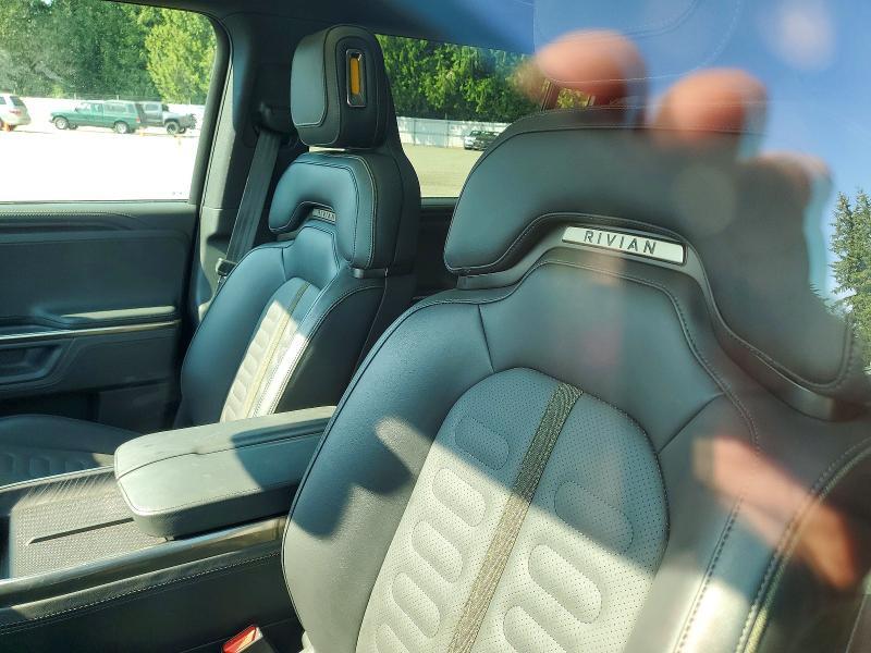 2025 Rivian R1S — VIN 7PDSGBBA4SN064661, şəkil 10