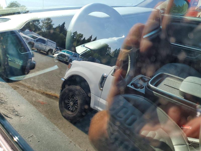 2025 Rivian R1S — VIN 7PDSGBBA4SN064661, şəkil 8