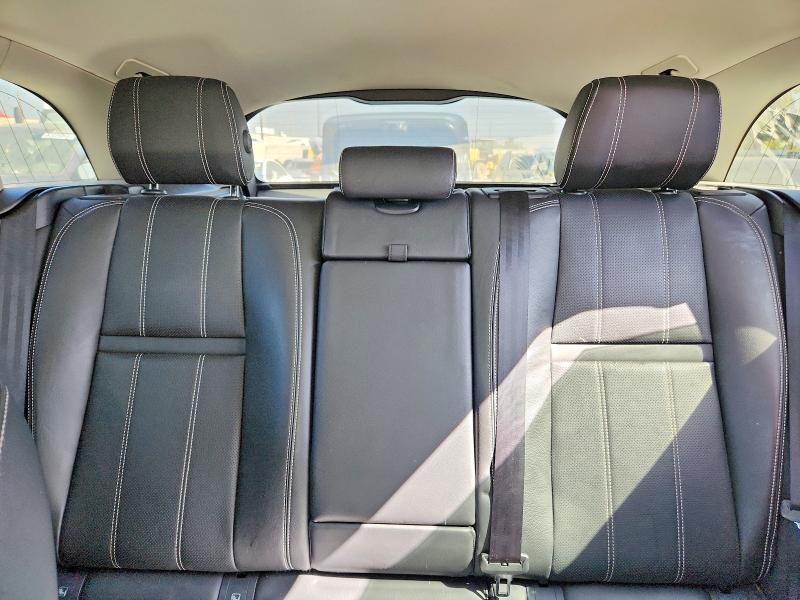 SALYB2EX9KA207474 2019 Land Rover Range Rover photo no. 10