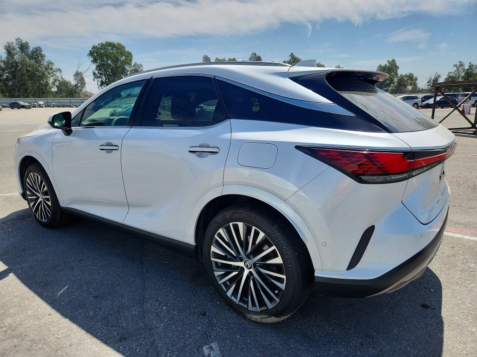 2026 Lexus RX — VIN 2T2BBMCA2TC117891, şəkil 2