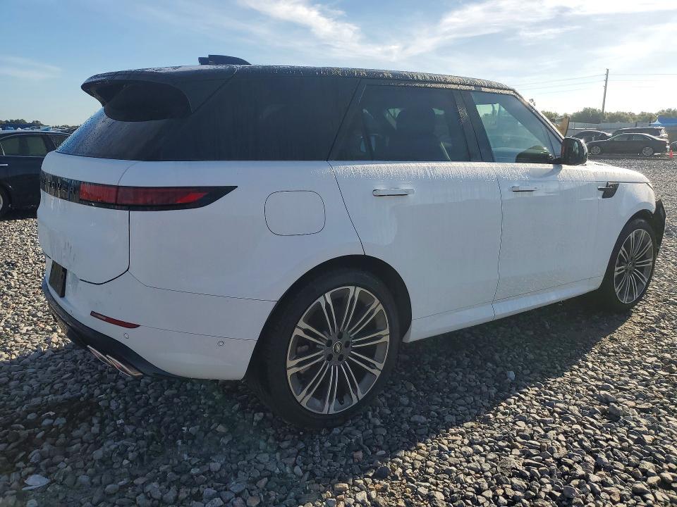 2025 Land Rover Range Rover — VIN SAL1L9E99SA428940, şəkil 3