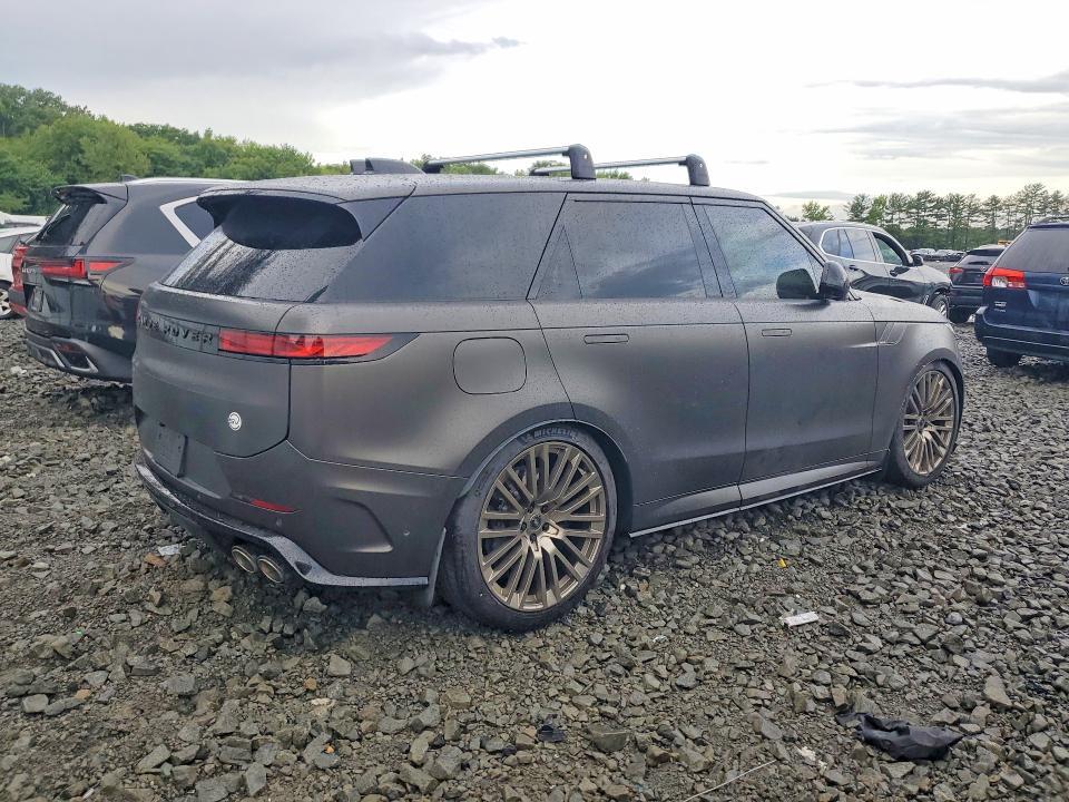 2025 Land Rover Range Rover — VIN SAL1Z9F98SA447329, şəkil 3