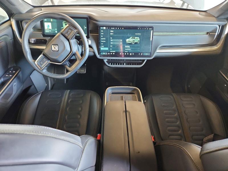 7PDSGBBA3SN048046 2025 Rivian R1S photo no. 8