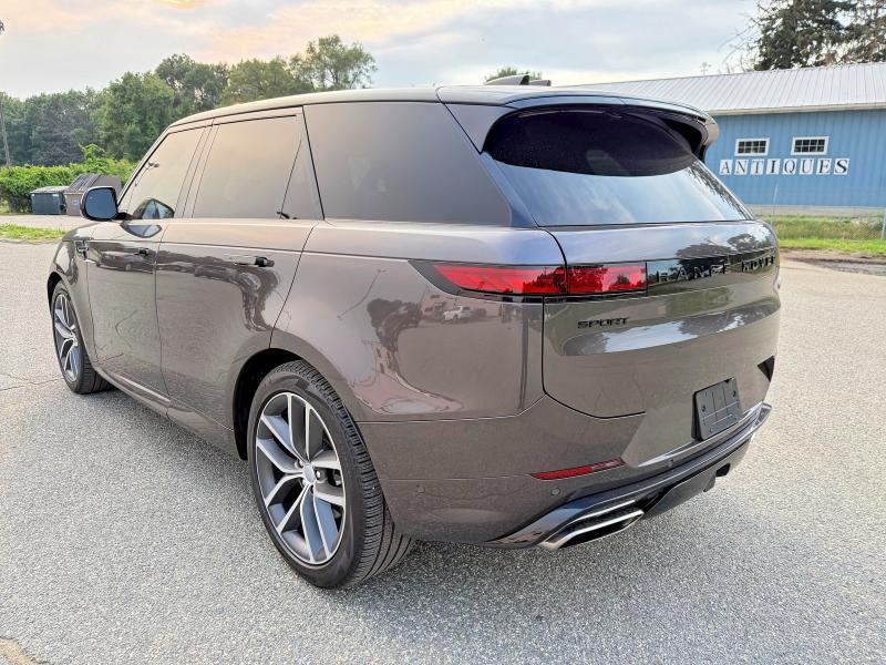 SAL1L9FUXPA154724 2023 Land Rover Range Rover photo no. 3
