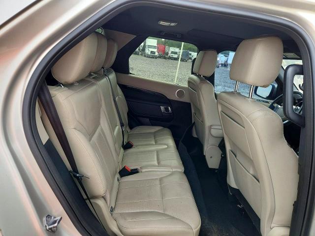 SALRGBBVXHA037322 2017 Land Rover Discovery photo no. 11