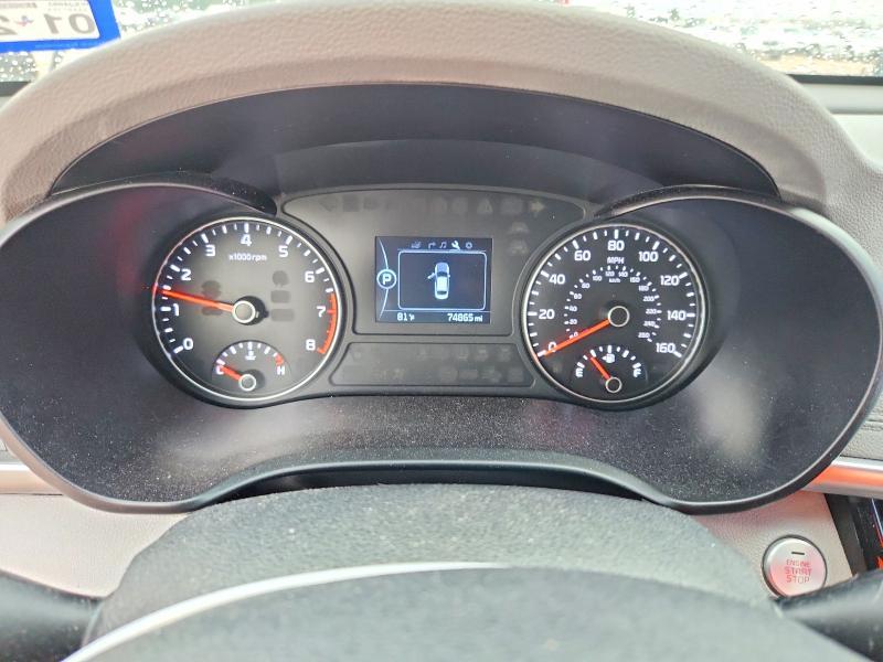 2016 KIA Optima — VIN 5XXGU4L39GG010518, şəkil 9