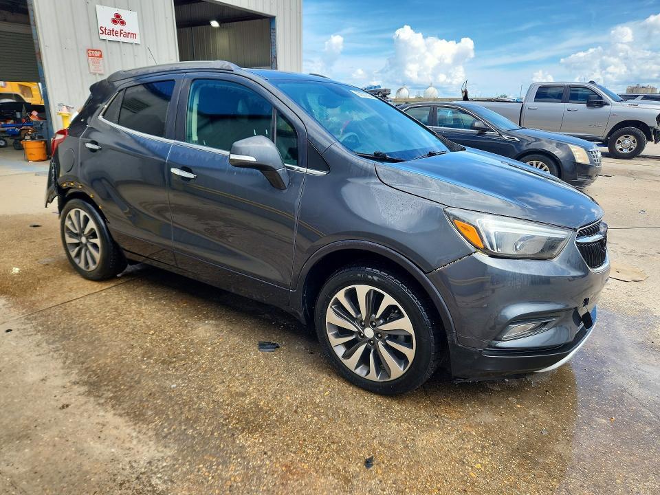 KL4CJCSB3JB668028 2018 Buick Encore photo no. 4