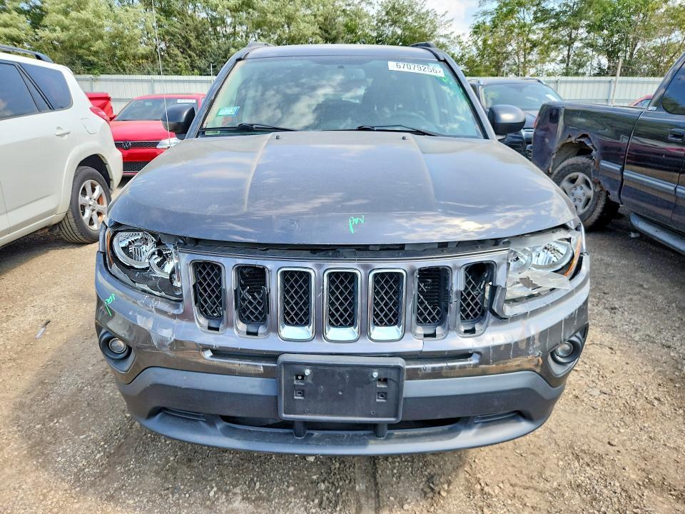 1C4NJDBB4GD542889 2016 Jeep Compass photo no. 5