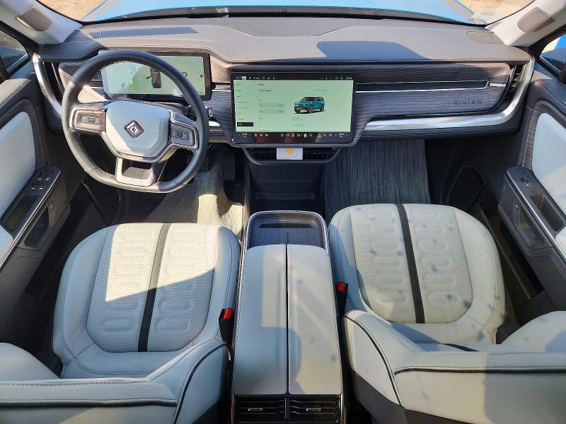 2026 Rivian R1S — VIN 7PDSGCBAXTN084209, şəkil 8