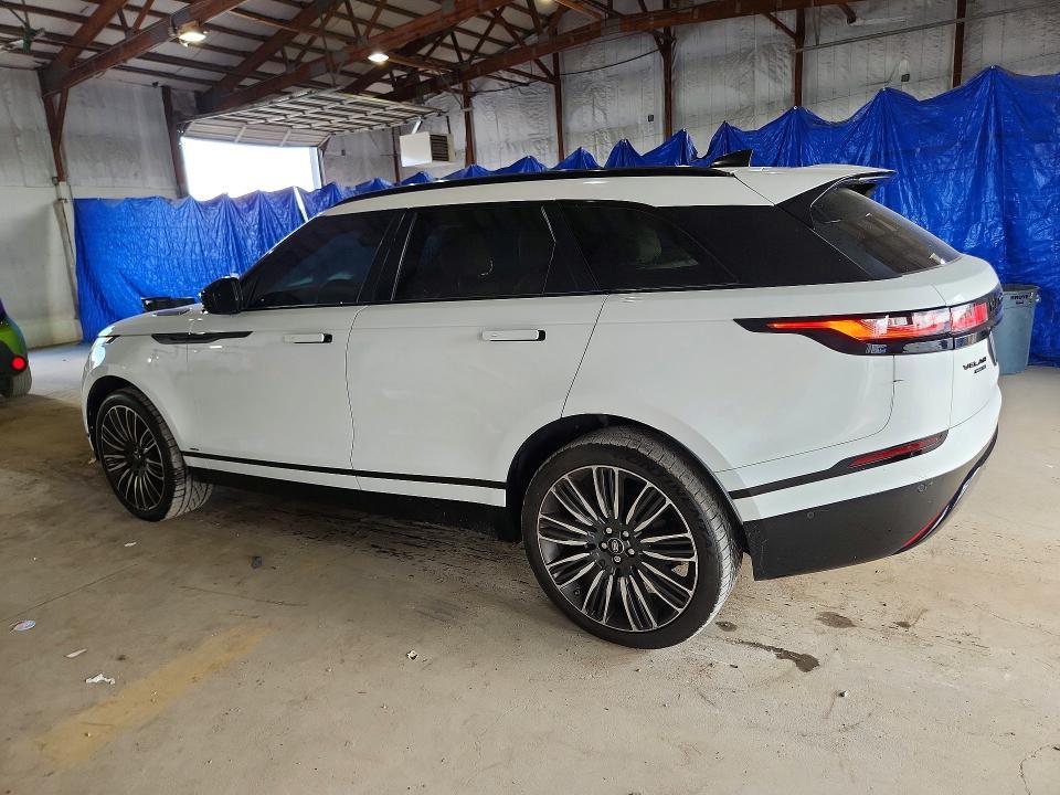 SALYL2EX4KA795507 2019 Land Rover Range Rover photo no. 2