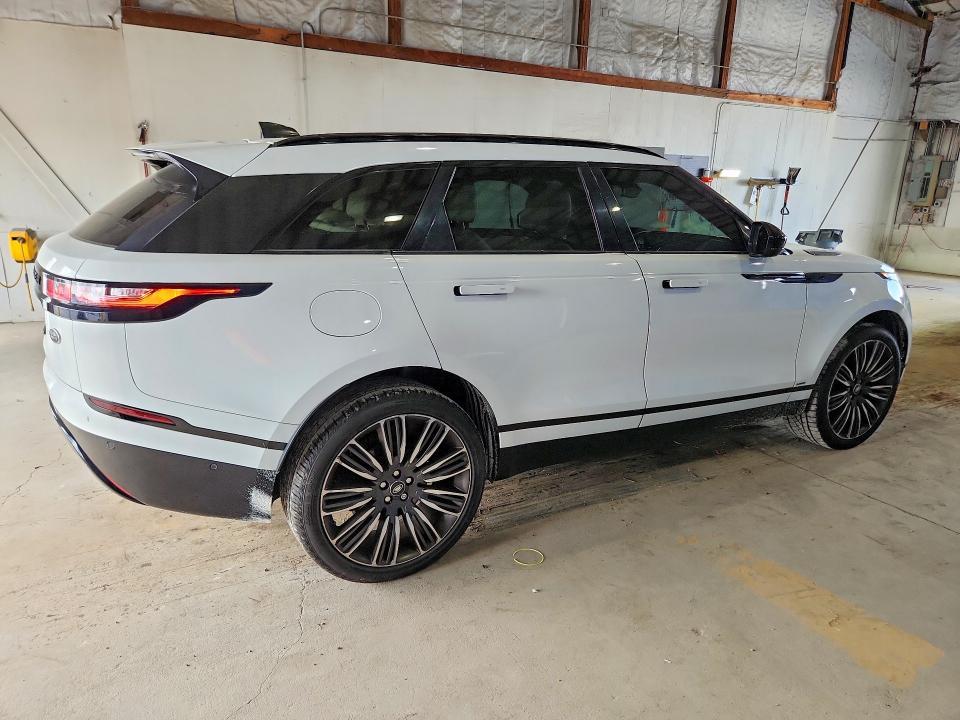SALYL2EX4KA795507 2019 Land Rover Range Rover photo no. 3