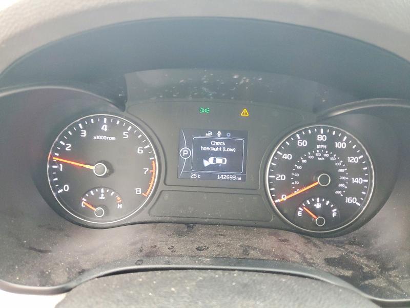 5XXGU4L39GG078009 2016 KIA Optima photo no. 9
