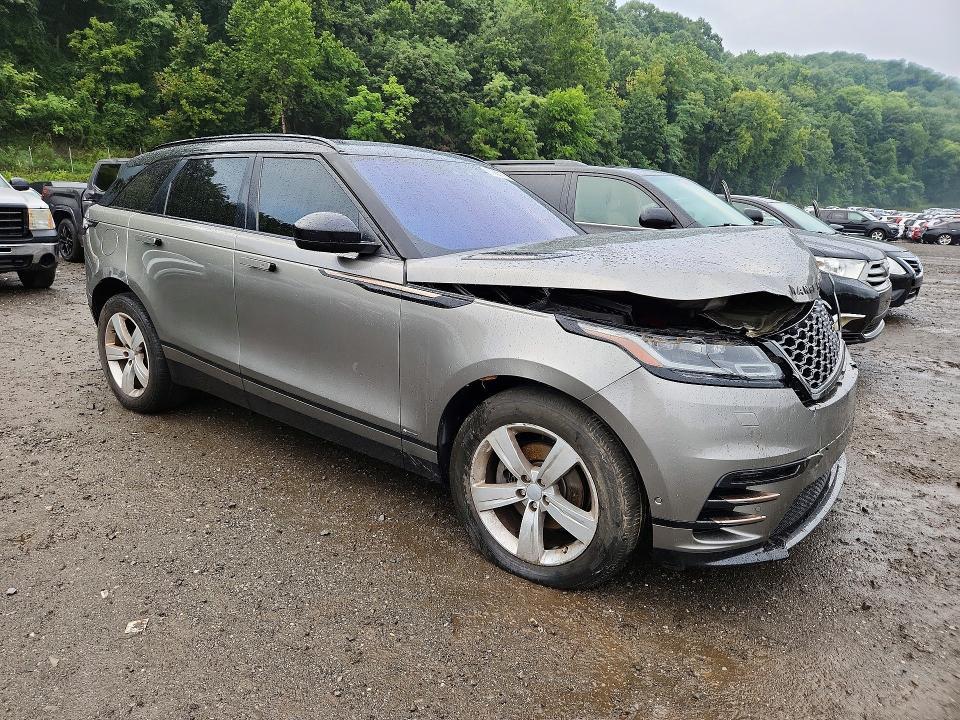 SALYL2EX0KA227240 2019 Land Rover Range Rover photo no. 4