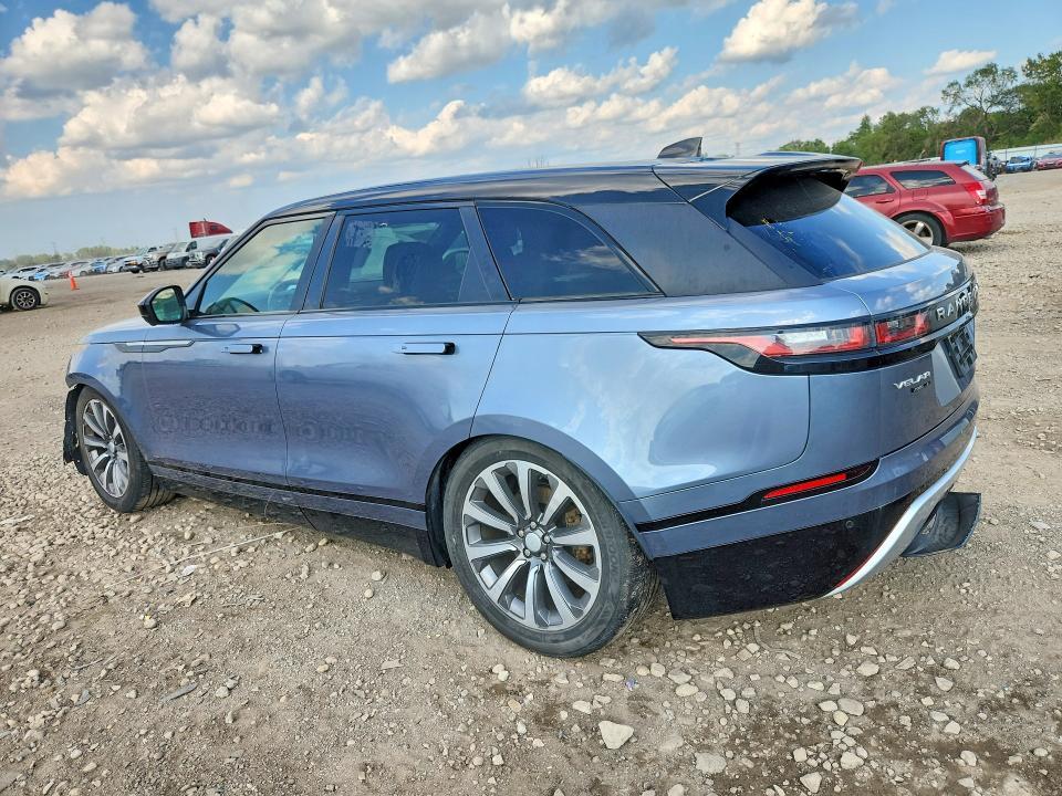 SALYB2RV0JA719700 2018 Land Rover Range Rover photo no. 2