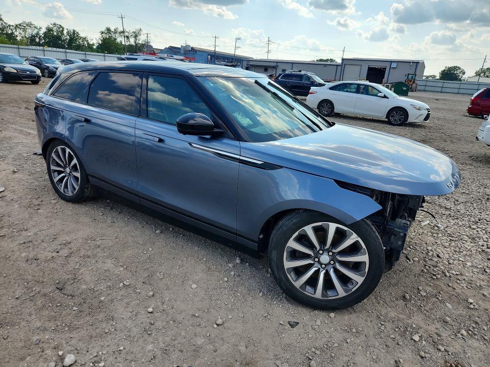 SALYB2RV0JA719700 2018 Land Rover Range Rover photo no. 4