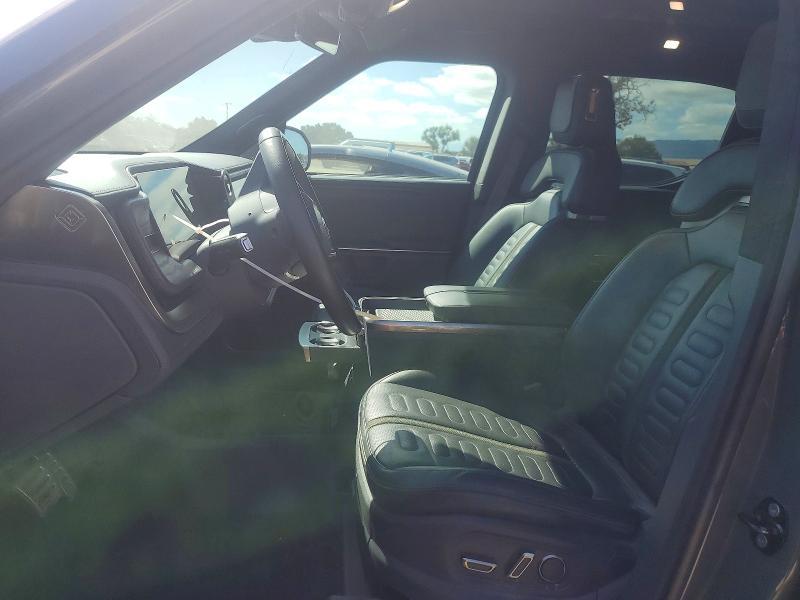 7FCTGAAL2NN004787 2022 Rivian R1T photo no. 7