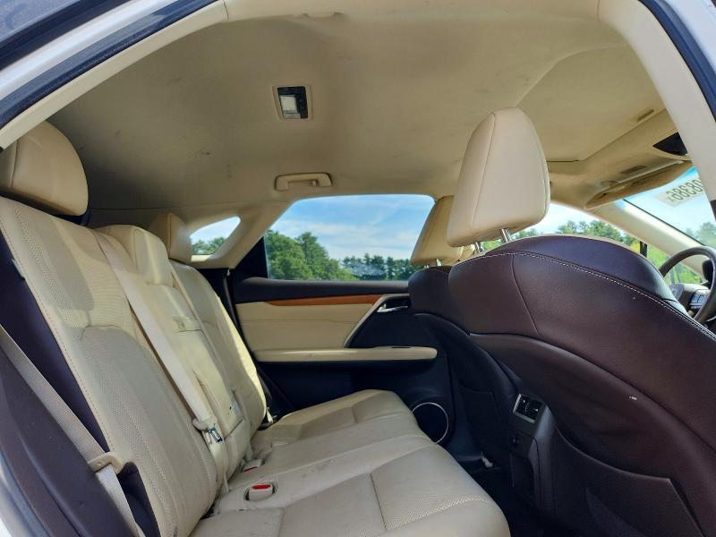 2T2BZMCAXGC024926 2016 Lexus RX photo no. 11