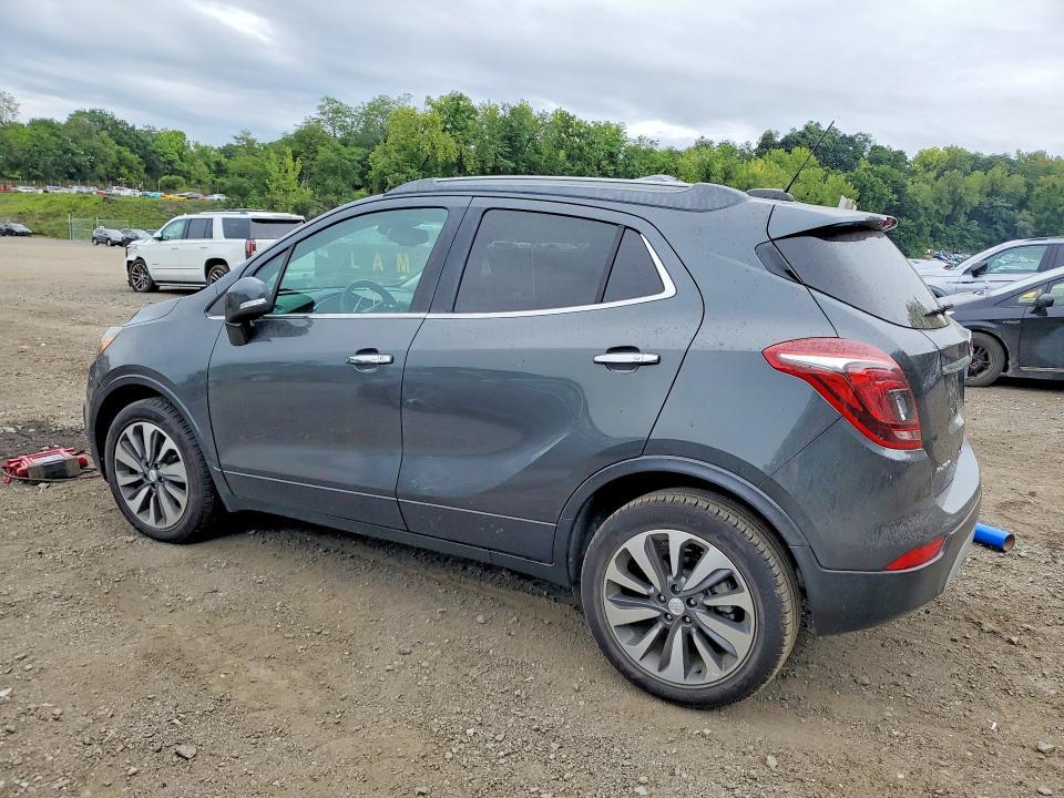 KL4CJBSB3JB517944 2018 Buick Encore photo no. 2