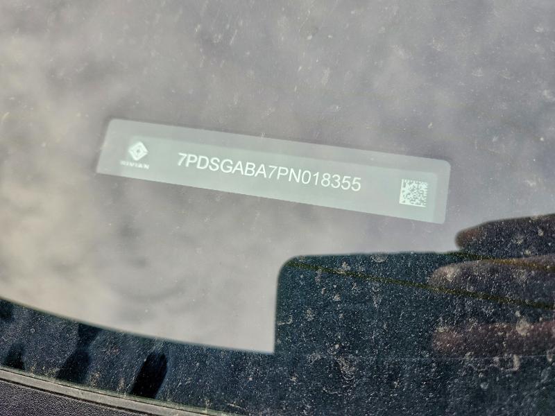 7PDSGABA7PN018355 2023 Rivian R1S photo no. 14