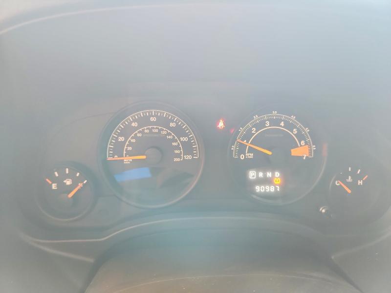 1C4NJDBB3FD283181 2015 Jeep Compass photo no. 9