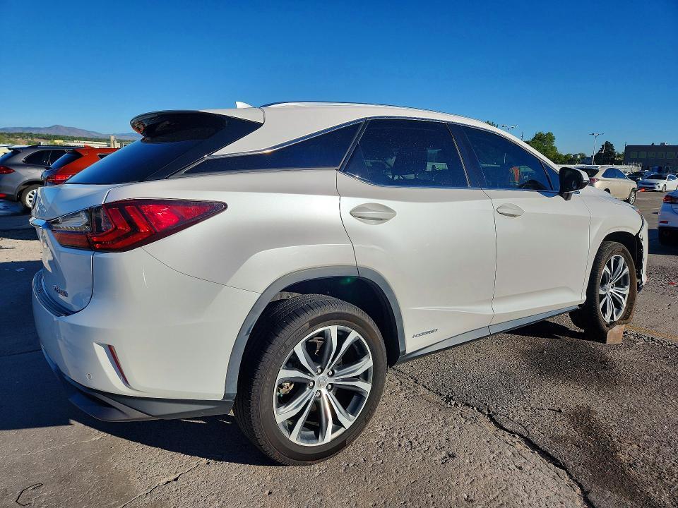 2017 Lexus RX — VIN 2T2BGMCA4HC016537, şəkil 3